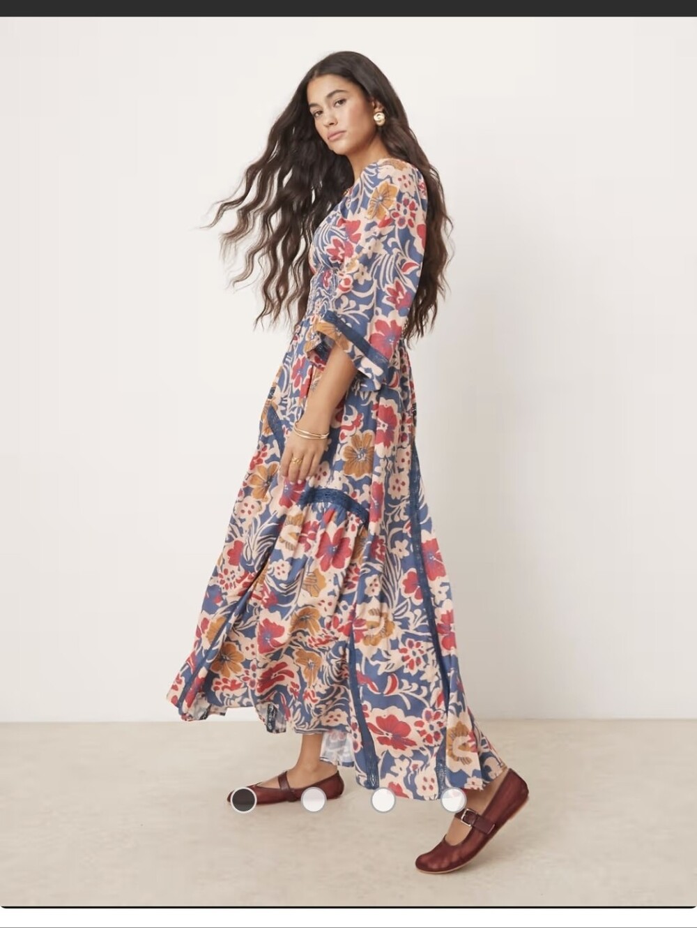 Free People-S-Printed Dixie Maxi Dress in the vintage indigo combo colorway - Picture 2 of 10